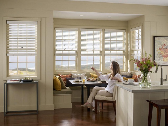 wooden-venetians-blinds