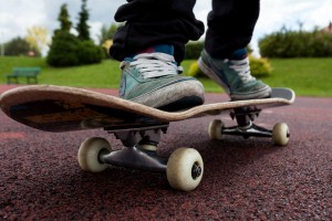 skateboarding-trucks