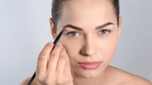 beautiful girl eyebrows