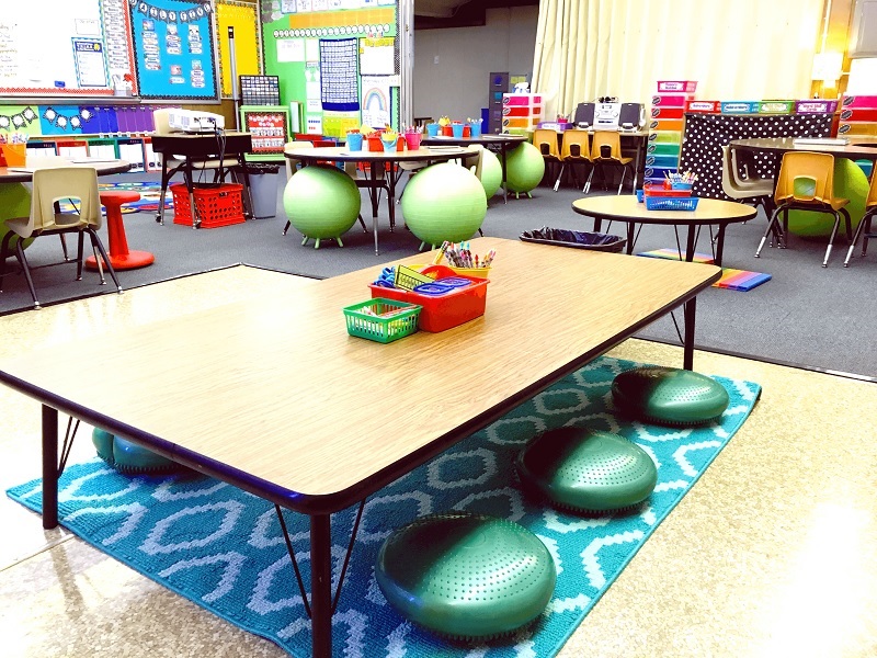Classroom equipped with flexible seating 