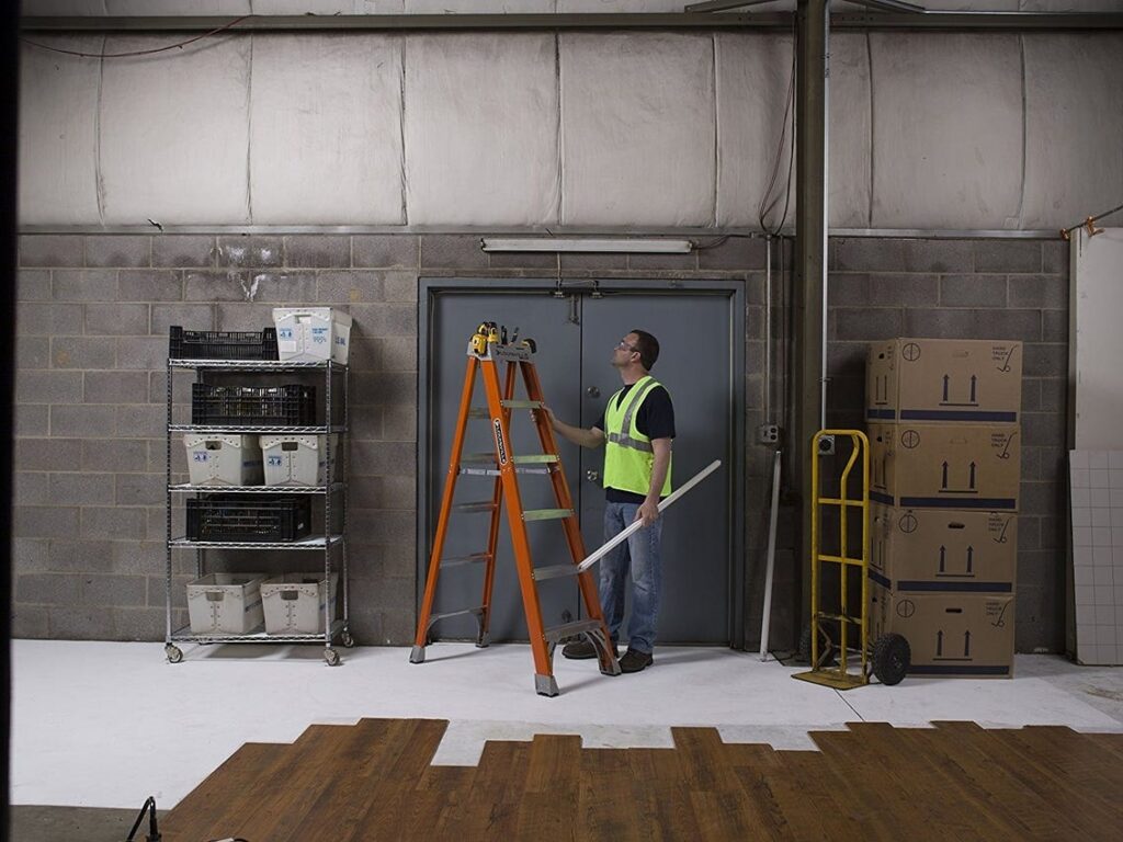 ladder worker warehouse