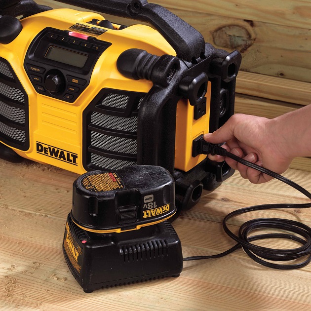 charging dewalt batteries 