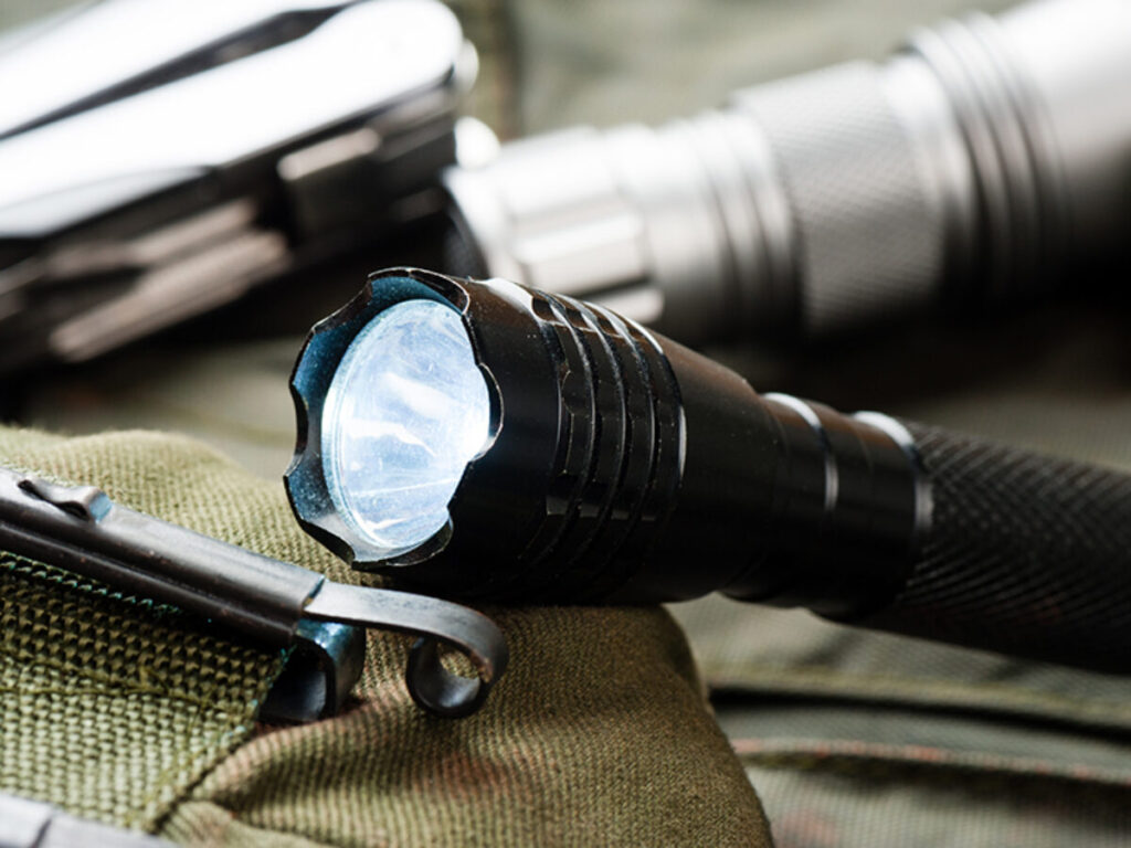 tactical flashlight for military