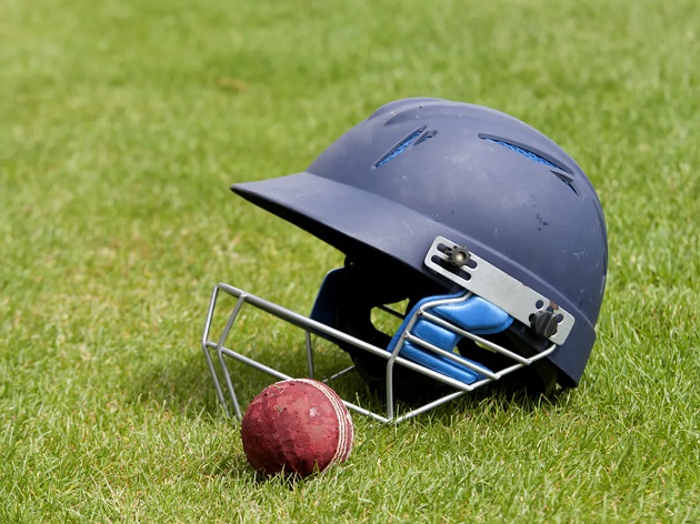 Cricket-Helmet