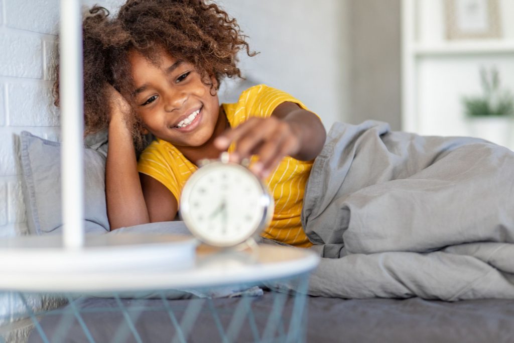 Allow for no more than eight hours of sleep. A healthy adult should get at least six hours of sleep per night but no more than eight. The majority of people do not require more than eight hours of sleep to attain this aim, however, there are exceptions and you and your doctor know what is best for your health.