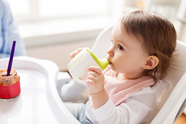 baby drinking cups