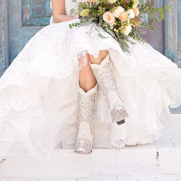 Wedding Boots in Western Style
